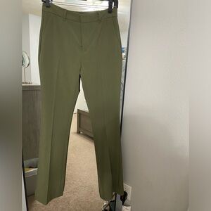 Banana republic bootcut green pants (NEVER WORN) size 0 / 43 inch length